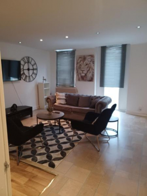 Q Flat Skyview Central Bradford